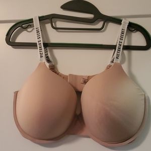 Victoria's Secret Tshirt Push-up Bra